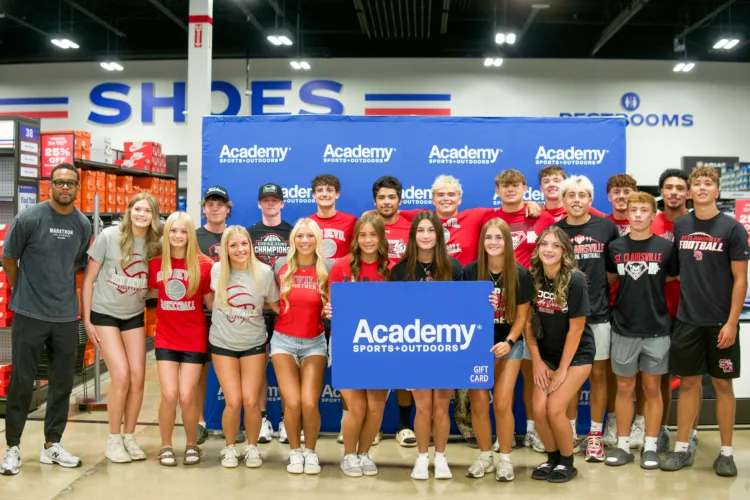 Former NFL Player C.J. Goodwin Helps Academy Celebrate Ohio Valley Opening